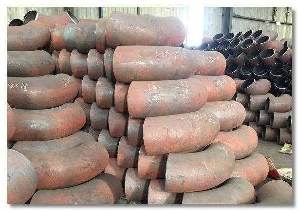 45度冲压弯头规格尺寸表